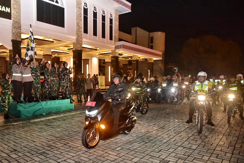Pakai Sepeda Motor, Gubsu Keliling Kota Medan Pantau Pengamanan Tahun Baru
