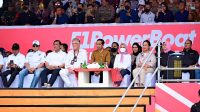 Keseruan F1 Powerboat Lake Toba 2023 Dirasakan Jokowi dan Masyarakat Puluhan Ribu Orang Tumpah di Balige