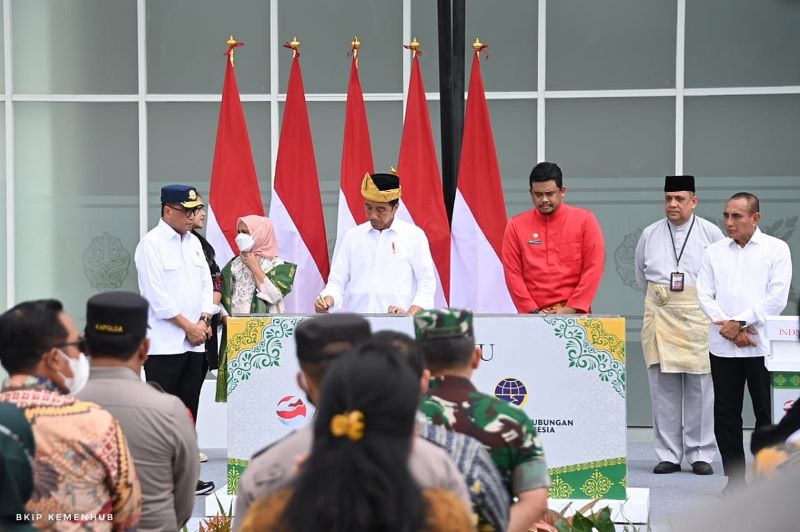 Peresmian Terminal Amplas dan Tanjung Pinggir, Gubsu Dukung Penuh Keinginan Joko Widodo Ubah Citra Terminal Banyak Preman