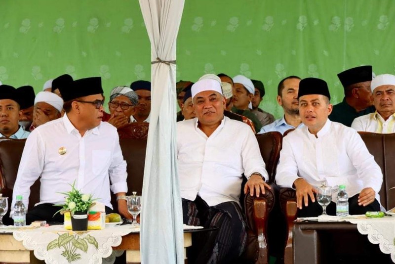 Wagub Sumut dan Bupati Madina Hadiri Penamatan Santri Musthafawiyah Purba Baru