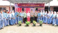 Waka Polres Labuhanbatu Serahkan Bantuan Sembako saat Peringatan Isra Miraj Waka Polres Labuhanbatu Serahkan Bantuan Sembako saat Peringatan Isra Miraj