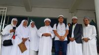 Dr Haji Novri Ompusunggu, SH.MH Berangkatkan Warga Kabupaten Simalungun Umroh Secara Gratis