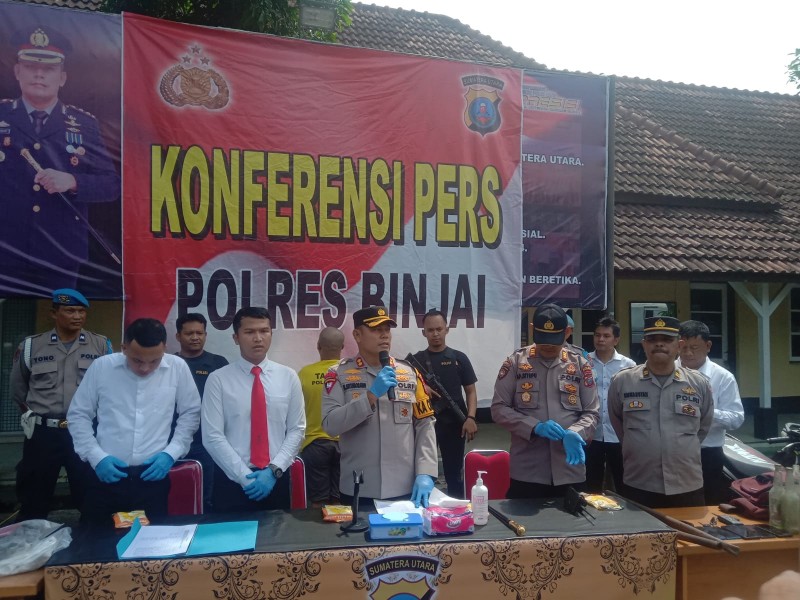 Dibakar Api Cemburu, Agus Ujung Tega Bunuh Rosda Br Situmeang Satu keluarga