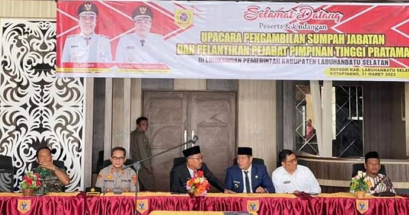 Pererat Silaturahmi, Kapolres Hadiri Pelantikan 5 Pejabat Pimpinan Tinggi Pratama Pemkab Labusel