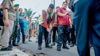 Bobby Minta Dikorek & Diaspal Ulang Jalan Bunga Rampai III