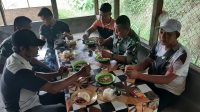Jamu Warga Makan Siang, Cara Satgas TMMD 116 Kodim Deliserdang Eratkan Kemanunggalan TNI-Rakyat