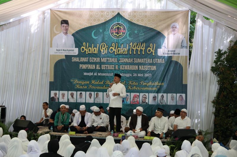 Ribuan Jemaah Hadiri Halalbihalal Majelis Dzikir Miftahul Jannah, Wagubsu Ijeck Harapkan Kuota Haji Sumut Bertambah