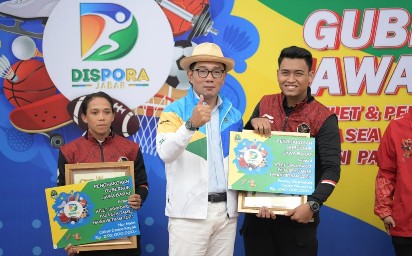 Ridwan Kamil Beri Kadeudeuh Atlet SEA Games dan Para Games