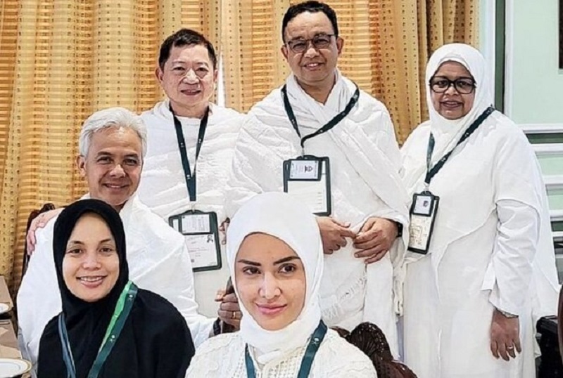 Calon Presiden Naik Haji: Kompak Ibadah di Tengah Kontestasi