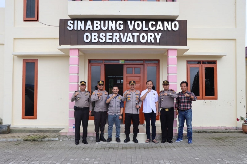 Kapolres Karo Pantau Situasi dan Aktifitas Gunung Sinabung