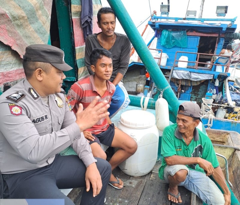 Polisi RW Jajaran Polres Nias Selatan Aktif Sambangi Warga dan Laksanakan Sosialisasi Kamtibmas