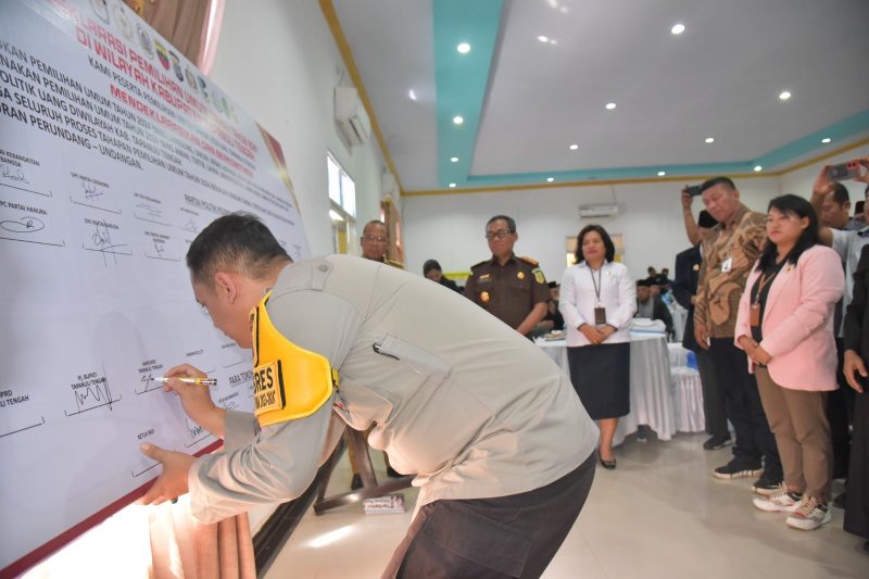 Polres Tapteng Gelar Forum Deklarasi Pemilu Damai 2024