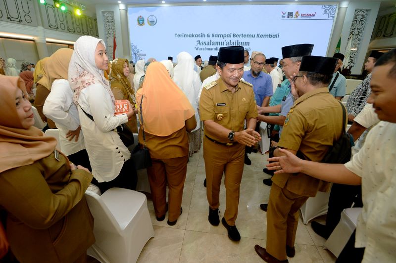Pj Gubernur Sumut Bersama ASN Peringatan Isra Mikraj Untuk Tingkatkan Ibadah