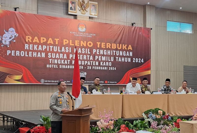 Kapolres Bersama Forkopimda Karo Hadiri Rapat Pleno Tingkat Kabupaten