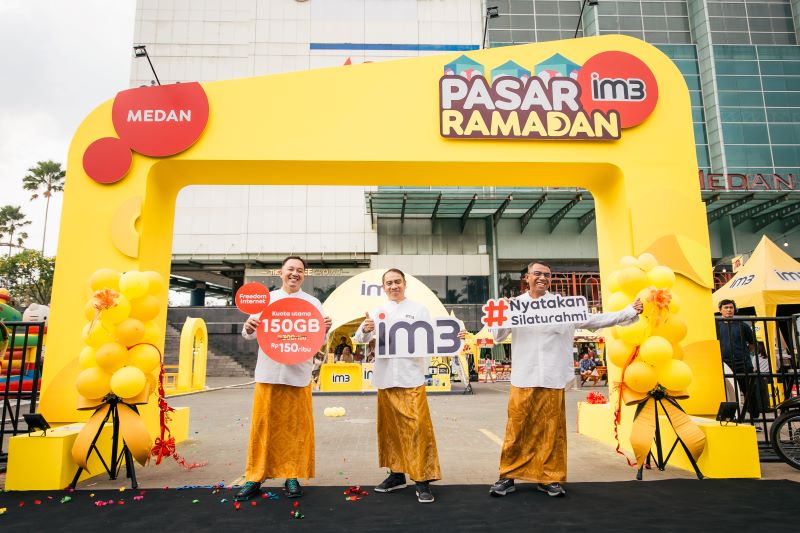 Hapus term: IM3 Hadirkan Kampanye “Nyatakan Silaturahmi dengan Freedom Internet” dan\\ Pasar Ramadan IM3 Hadirkan Kampanye “Nyatakan Silaturahmi dengan Freedom Internet” dan Pasar Ramadan