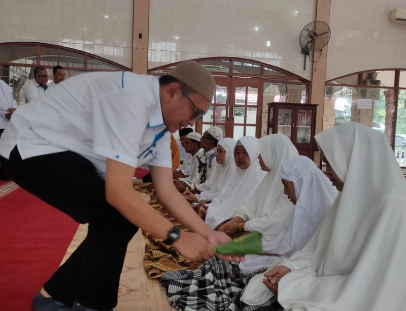 PTPN IV Perkebunan Regional II Adolina Mengadakan Tapung Tawar Jamaah Haji