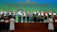 Pj Gubernur Sumut Serahkan Penghargaan Lingkungan Hidup kepada 227 Perusahaan