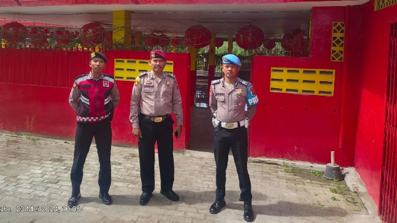 Polres Karo Kerahkan Personil, Peringatan Tri Suci Waisak 2568/BE 2024 di Karo Khidmad