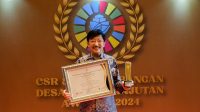 Smartfren Raih CSR & PDB Awards 2024 dari Kementerian PDTT RI Smartfren Raih CSR & PDB Awards 2024 dari Kementerian PDTT RI