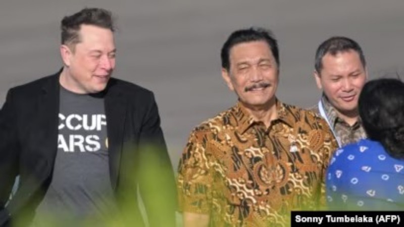 Tiba di Bali, Elon Musk Siap Luncurkan Starlink