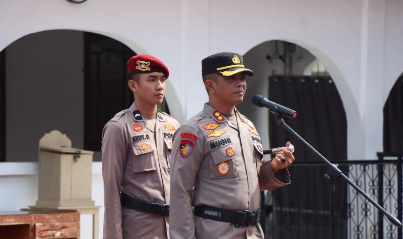 Kapolres Aceh Selatan Pimpin Upacara Kenaikan Pangkat