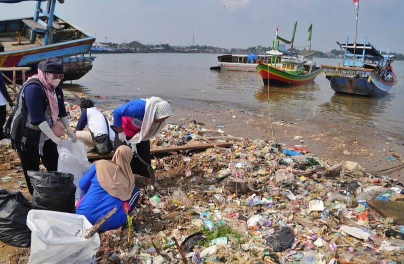 Hari Lingkungan Hidup Sedunia 2024, PGN Dukung Pantai Makin Bersih dan Lestari