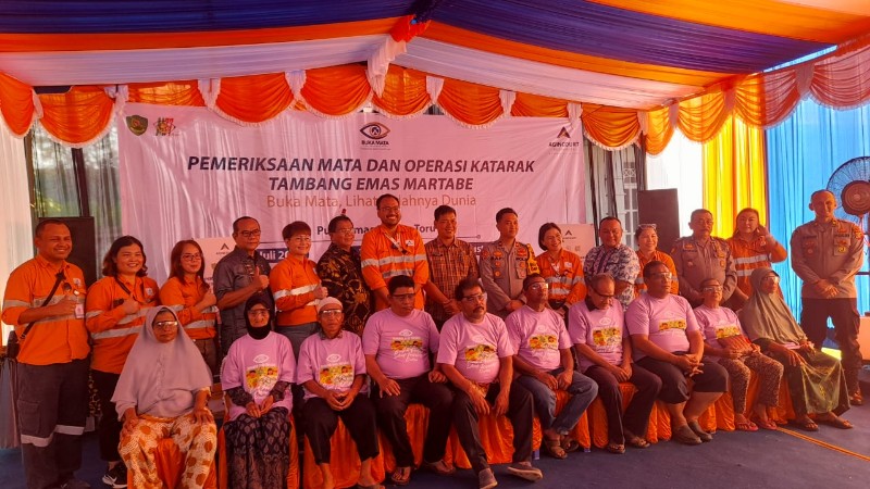 Ratusan Masyarakat dan Lansia Ikuti Pemeriksaan Mata dan Operasi Katarak Gratis PTAR