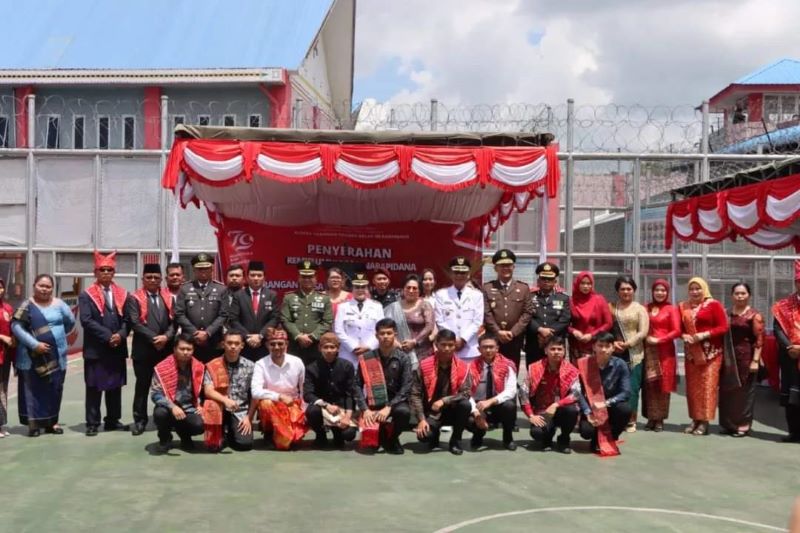 Bupati Karo dan Pejabat Forkopimda Hadiri Pemberian Remisi di Rutan Kabanjahe: 613 Narapidana Terima Pengurangan Hukuman pada HUT RI ke-79