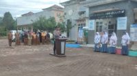 Kapolsek Pasieraja Jadi Pembina Upacara di SMAN Unggul Darul Sakdah, Sampaikan Pesan Kamtibmas Kapolsek Pasieraja Jadi Pembina Upacara di SMAN Unggul Darul Sakdah, Sampaikan Pesan Kamtibmas