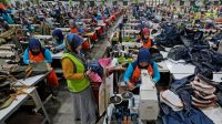 Lonjakan Impor dari China, Hantam Industri Dalam Negeri Indonesia
