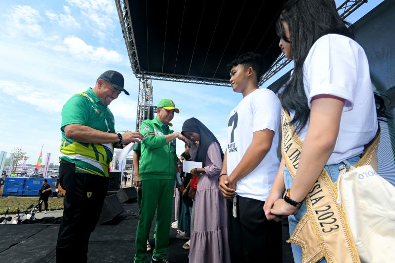 Pj Gubernur Sumut Agus Fatoni Ajak Masyarakat Menjadi Bagian Sejarah Kesuksesan PON XXI Sumut-Aceh 2024