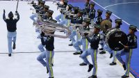 Tangis dan Haru Meliputi Tim Drumband Jawa Timur Usai Tampil di PON Tangis dan Haru Meliputi Tim Drumband Jawa Timur Usai Tampil di PON