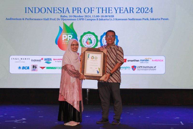 Program Teman UMKM Smartfren Raih Penghargaan Bergengsi "PR of the Year 2024"