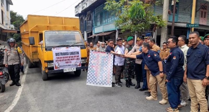 KPU Sibolga Distribusikan Logistik Pilkada Ke TPS
