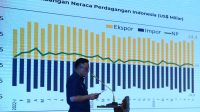 Pj Gubernur Sumut Agus Fatoni Serahkan DIPA dan TKD Tahun Anggaran 2025