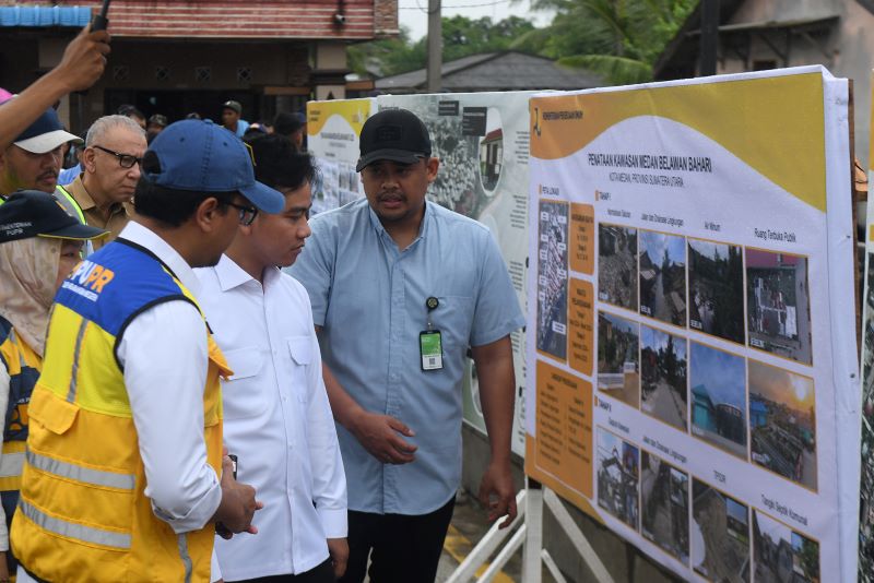 Wapres Gibran Rakabuming Tinjau Penanganan Kemiskinan Ekstrem di Desa Bahari, Belawan