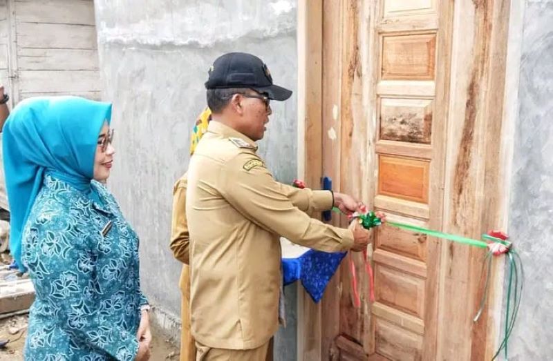 Pj. Bupati Tapteng Program 'MEMBARA' Berhasil Membangun 146 Unit RTL