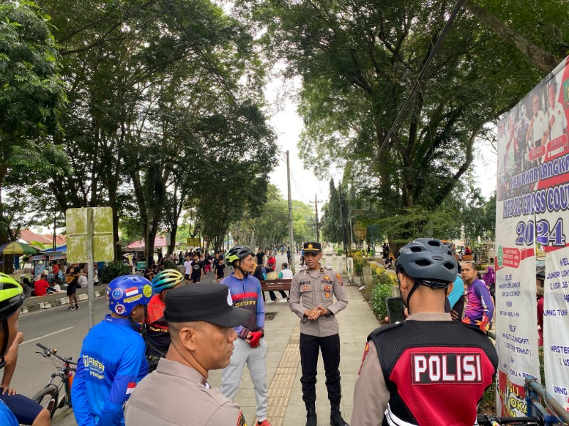 Cegah Kriminalitas, Polres Langkat Intensifkan Patroli Keamanan di Car Free Day