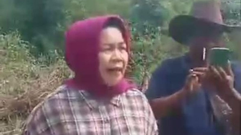 Tegas! Kadis LHK Sumut Bongkar Pagar Ilegal di Pantai Labu, Masyarakat Apresiasi Langkah Berani