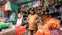 Bupati Karo Pastikan Stabilitas Harga dan Serap Aspirasi Pedagang