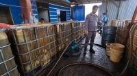 Dua Gudang Mafia Solar di Medan Digerebek, Ketua Organisasi Nelayan Diduga Terlibat