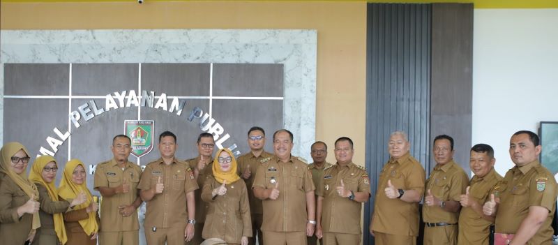 Hari Kedua Bekerja, Bupati dan Wakil Bupati Asahan Langsung Sidak Mall Pelayanan Publik