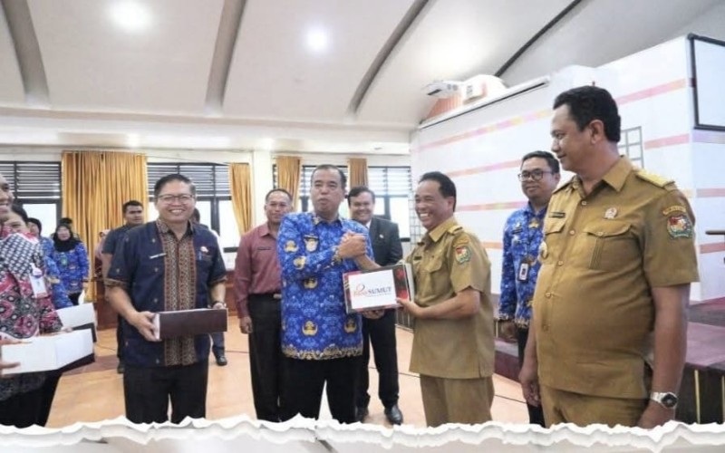 Bupati dan Wakil Bupati Karo Hadiri Rapat Percepatan Dana Transfer TA 2025, Kabupaten Karo Raih Peringkat Terbaik Penyaluran Dana Desa se-Sumut