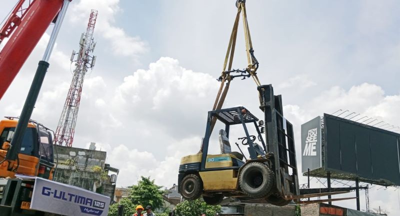 Pembuktian Yamaha G-Ultima Sanggup Angkat Beban 5 Ton