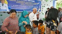 Kunjungi Dua Panti Asuhan, Wagub Sumut Surya Berterima Kasih pada Pengurus Panti Telah Bantu Pemerintah Kunjungi Dua Panti Asuhan, Wagub Sumut Surya Berterima Kasih pada Pengurus Panti Telah Bantu Pemerintah