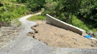 Diduga Proyek Siluman, Pembangunan TPT di Pakpak Bharat Dikerjakan Asal Jadi, Warga Kecewa