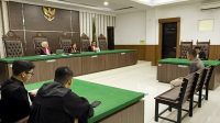 PN Sei Rampah Vonis Agus Herbin Tambun Penjara Seumur Hidup, Bunuh Istri saat Live Karaoke di Facebook PN Sei Rampah Vonis Agus Herbin Tambun Penjara Seumur Hidup, Bunuh Istri saat Live Karaoke di Facebook