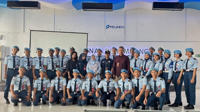 Pelindo Belawan Terima Kunjungan SMK Teknik Tekno Nusantara, Kenalkan Dunia Maritim ke Generasi Muda