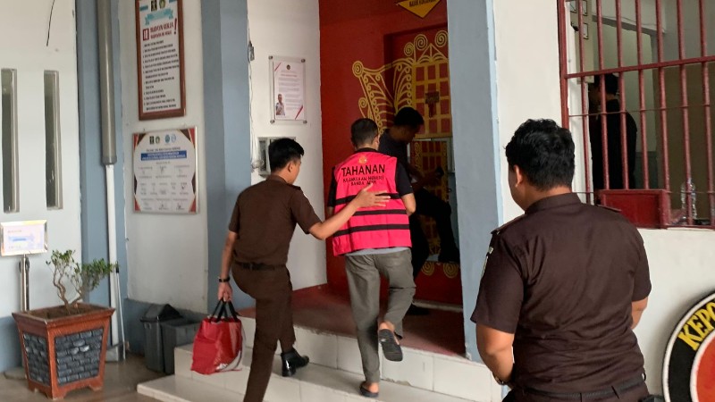 Terkait Kasus Tindak Pidana Korupsi, Kejaksaan Negeri Aceh Selatan Eksekusi Terpidana RY