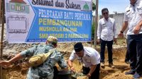 Wakil Bupati Dairi Letakkan Batu Pertama Pembangunan Mushola di SMP Negeri 2 Parbuluan Wakil Bupati Dairi Letakkan Batu Pertama Pembangunan Mushola di SMP Negeri 2 Parbuluan